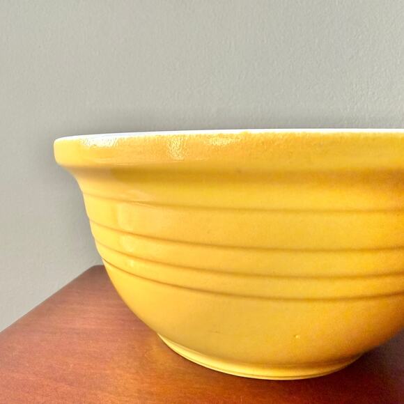 Rare Over and Back Large Yellow Ribbed Stoneware Nesting Mixing Bowl OB3 - Picture 3 of 10